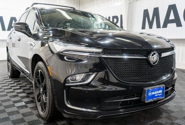 2023 Buick Enclave Essence photo 3