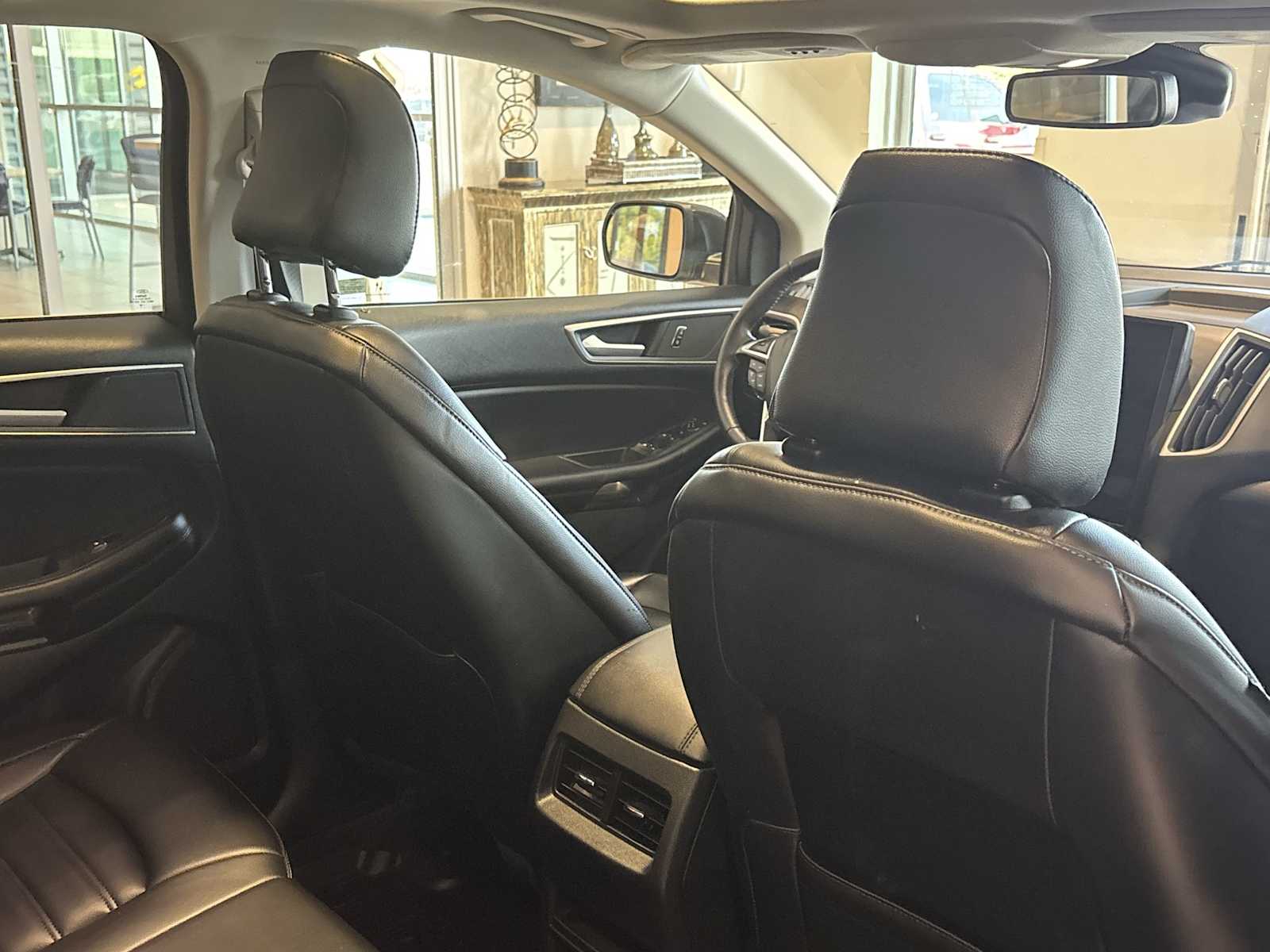 2024 Ford Edge SEL photo 24