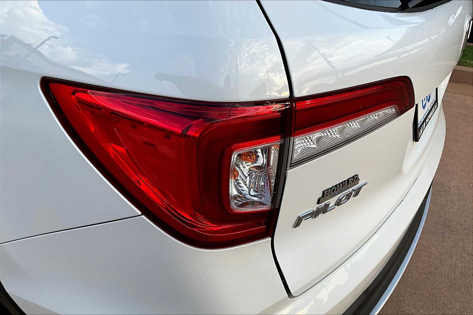 2022 Honda Pilot Touring photo 26