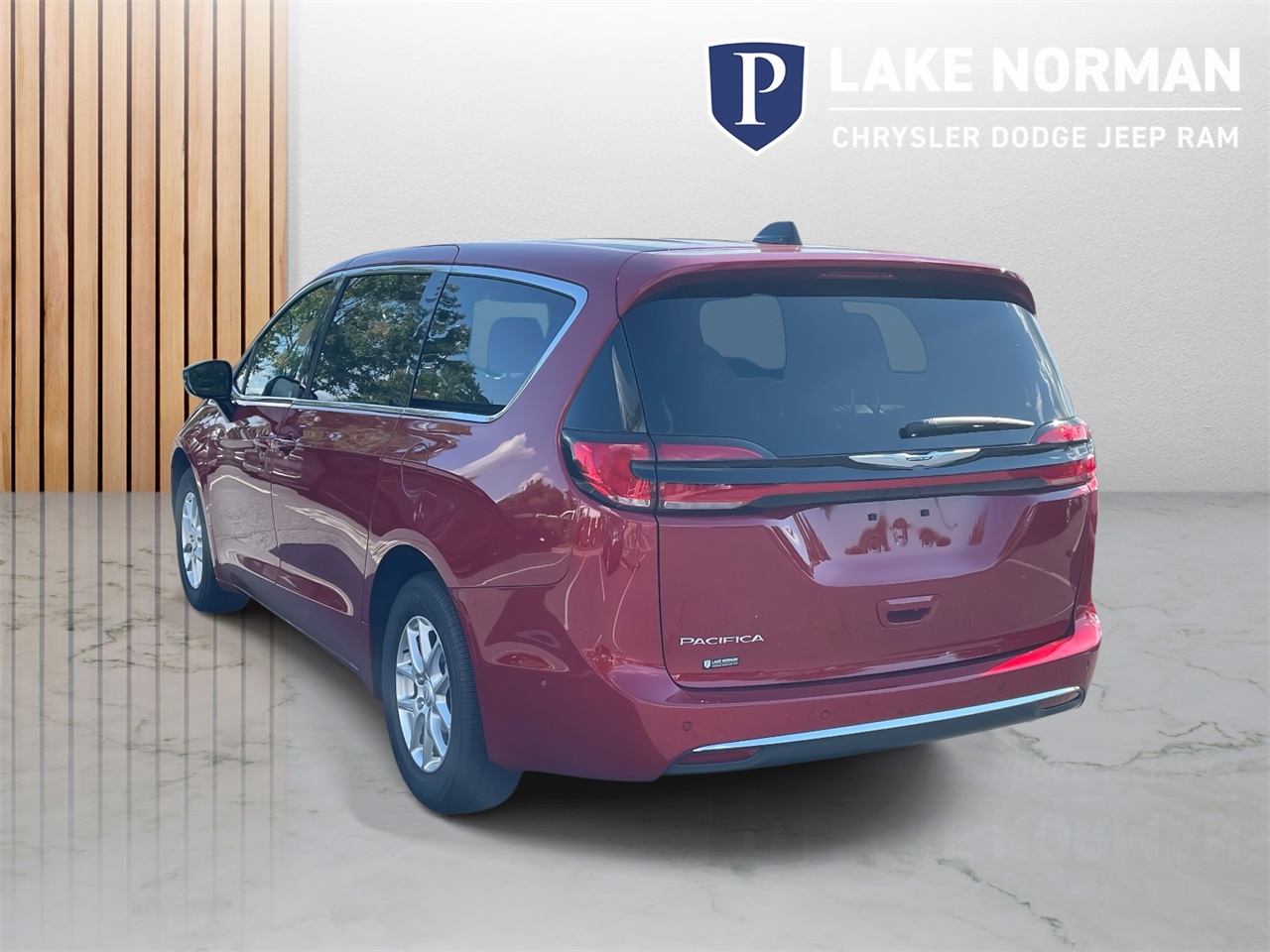 2025 Chrysler Pacifica photo 4