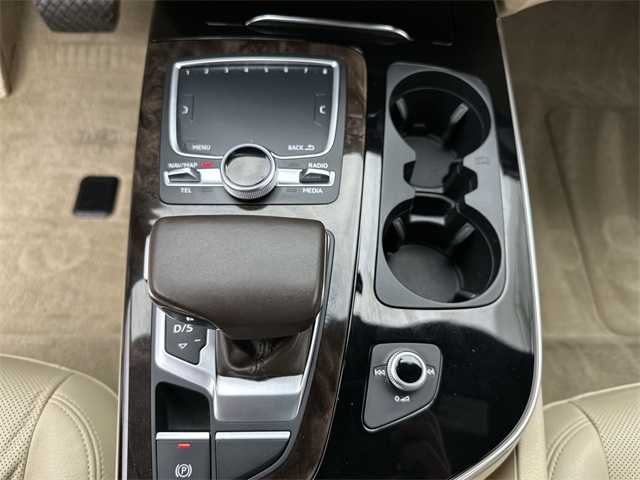 2018 Audi Q7 3.0T Prestige photo 9