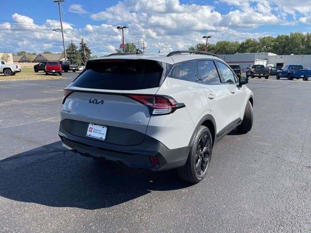 2025 Kia Sportage X-Line photo 3