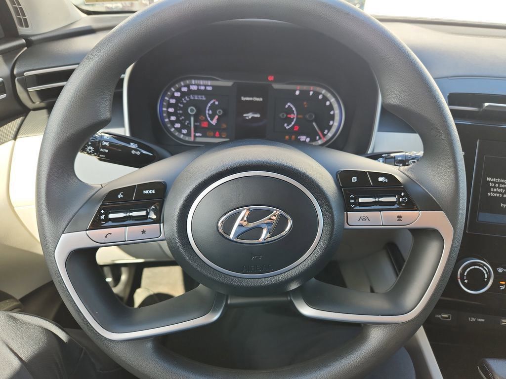 2022 Hyundai Tucson SEL photo 12