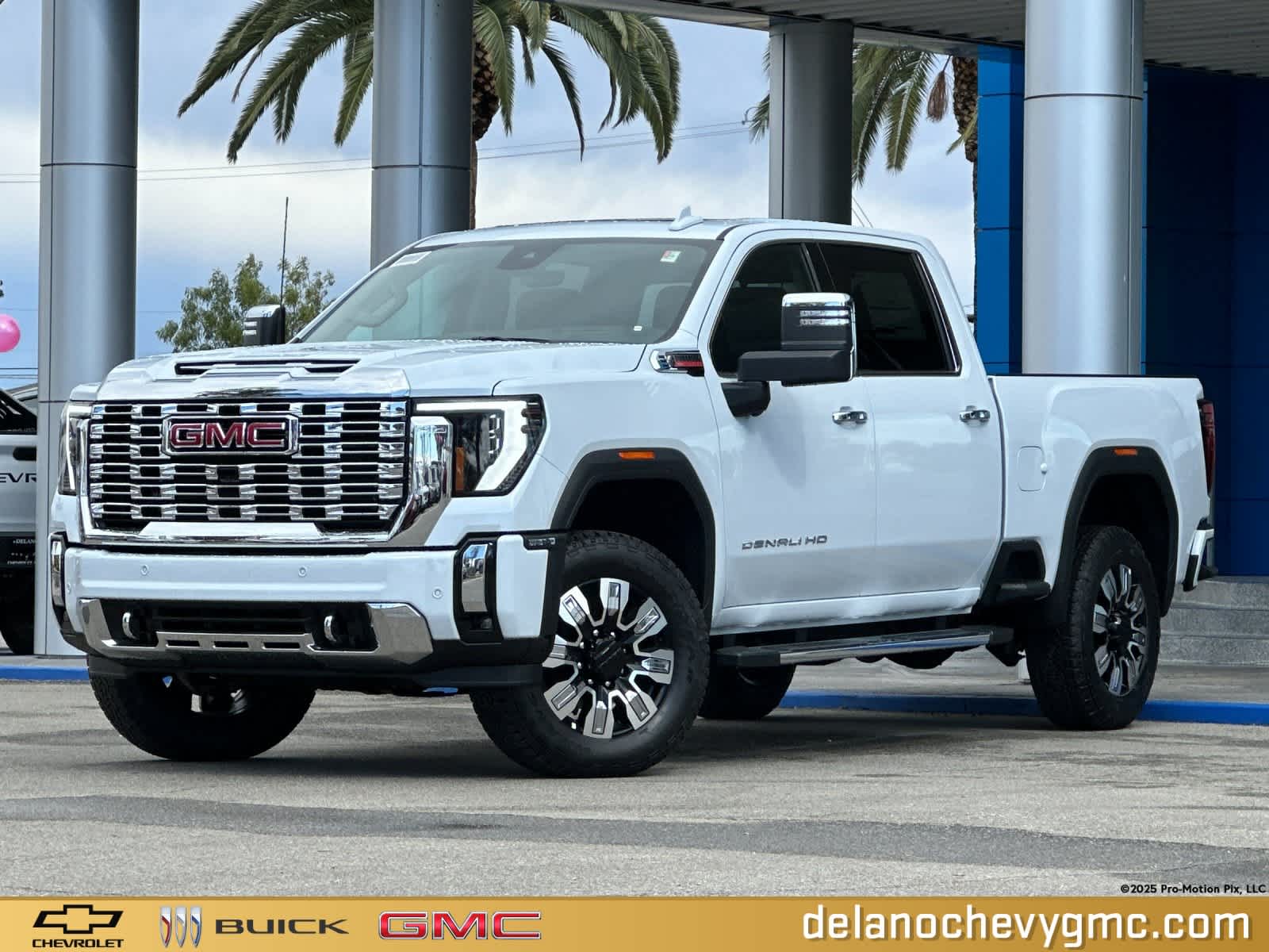 2026 GMC Sierra 2500HD Denali's photo