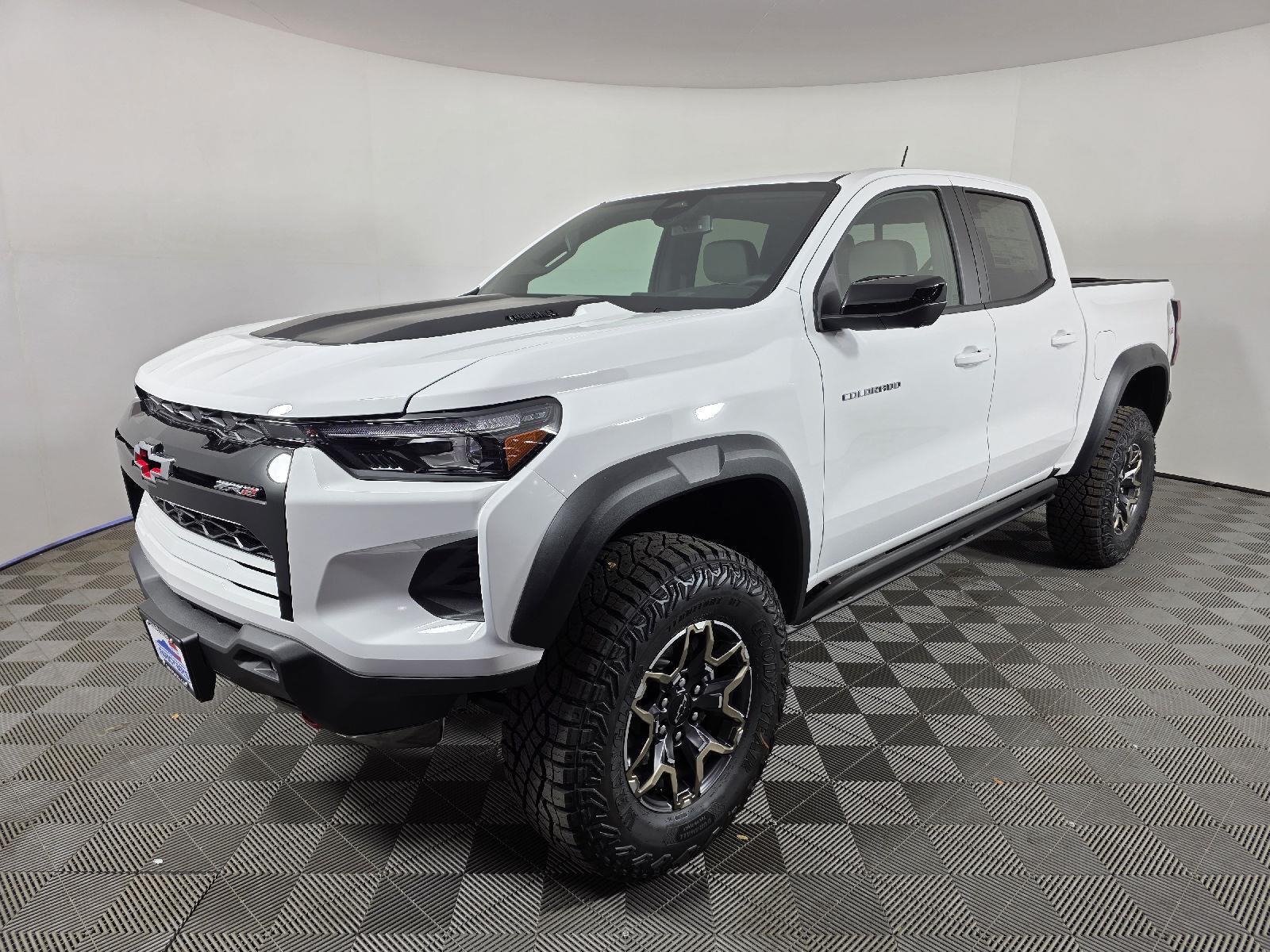 2026 Chevrolet Colorado ZR2's photo