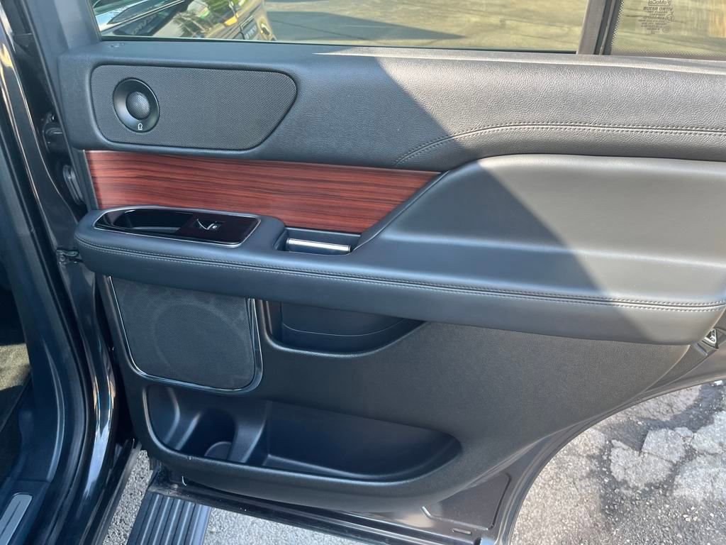 2023 Lincoln Navigator Reserve photo 19