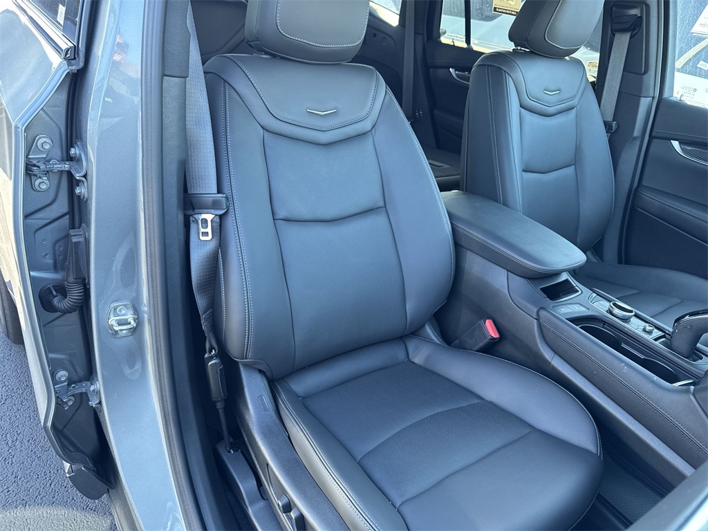 2024 Cadillac XT6 Sport photo 30