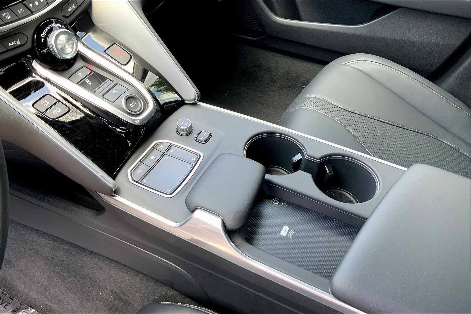 2025 Acura TLX Technology photo 7