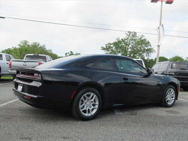2025 Dodge Charger R/T photo 6
