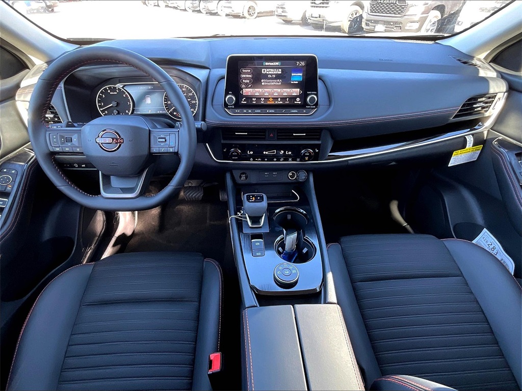 2026 Nissan Rogue SV photo 11