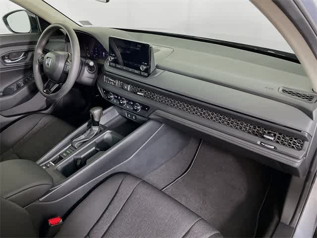2025 Honda Accord SE photo 30