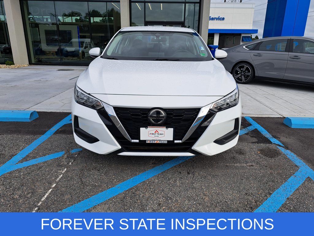 2022 Nissan Sentra SV photo 3