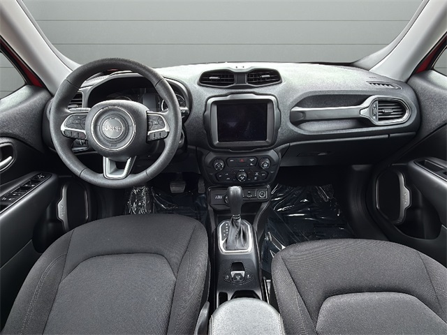 2023 Jeep Renegade Latitude Upland photo 11