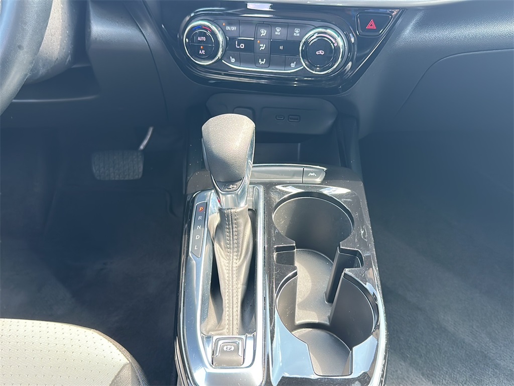 2024 Chevrolet Trax LT photo 9