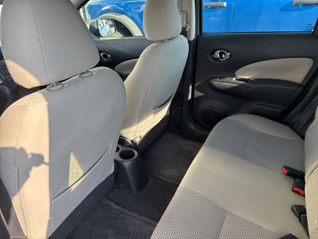 2014 Nissan Versa Note SV photo 4