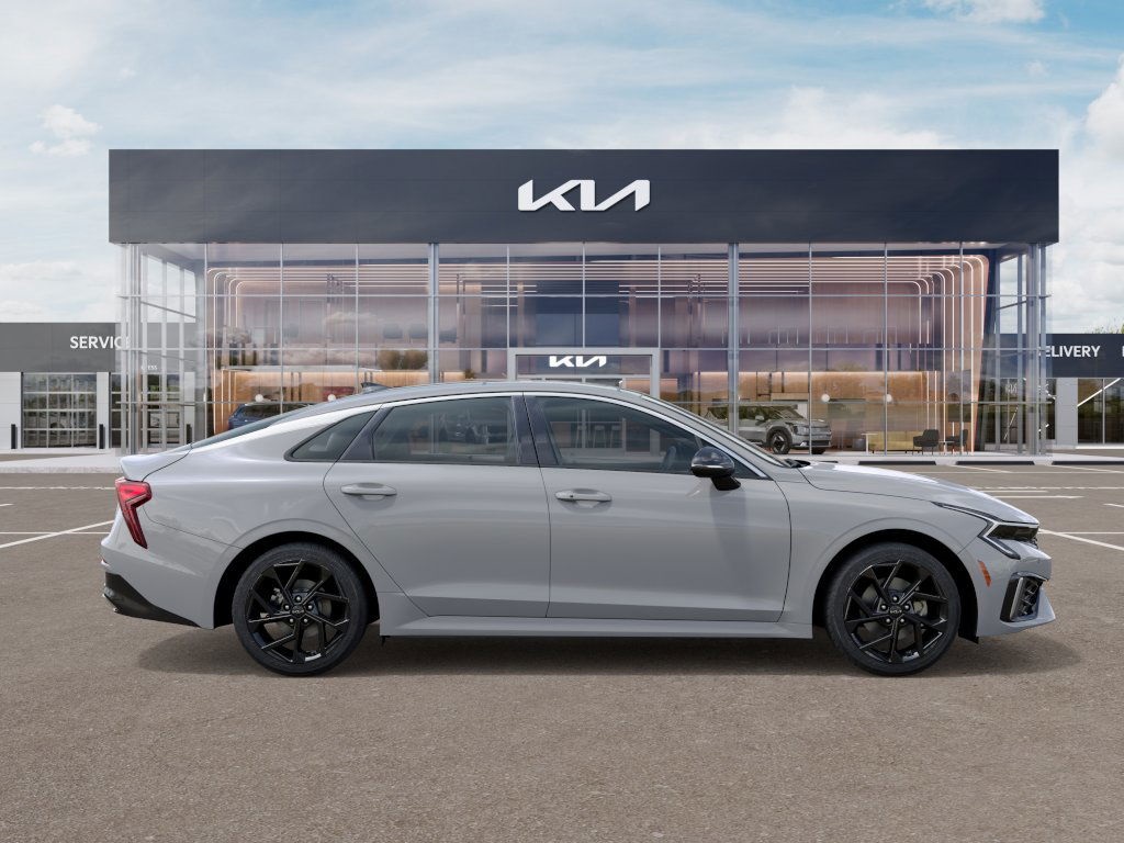 2026 Kia K5 GT-Line photo 7