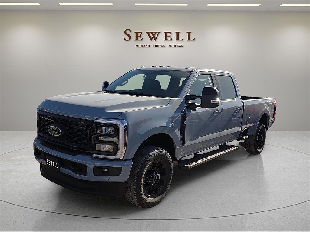 2026 Ford F-350 Super Duty Lariat's photo
