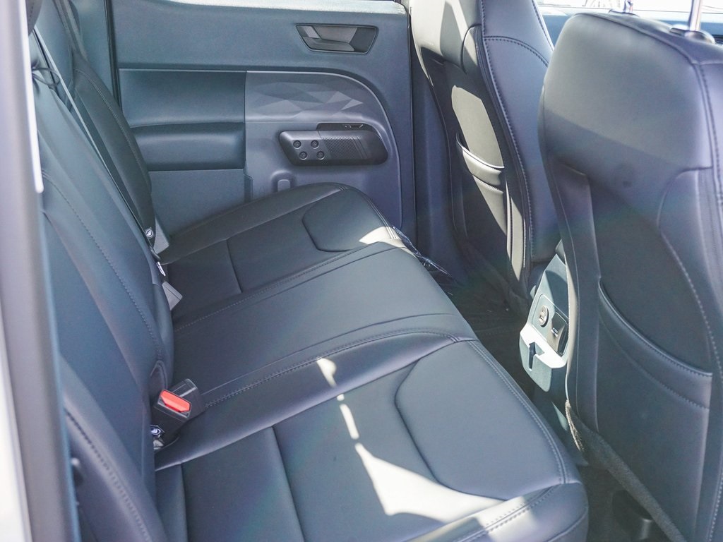 2024 Ford Maverick Lariat photo 12