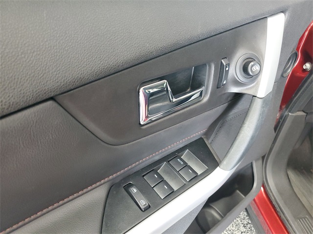 2014 Ford Edge SEL photo 8