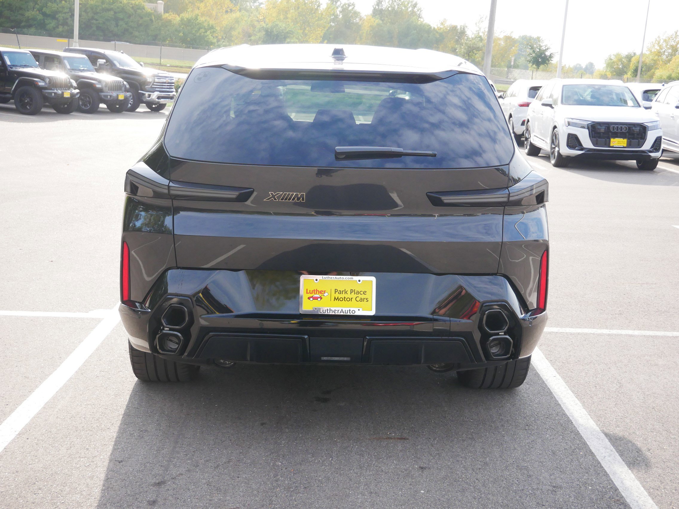 2025 Bmw XM photo 4