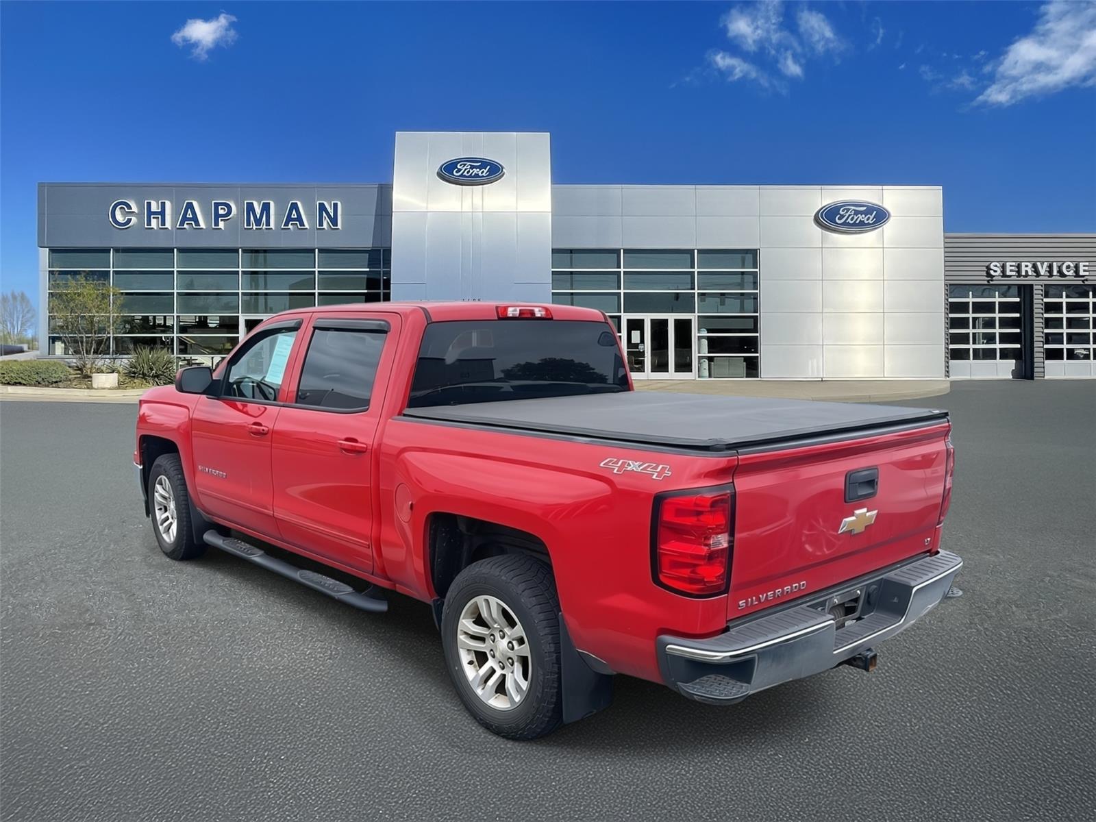 2015 Chevrolet Silverado LT photo 2