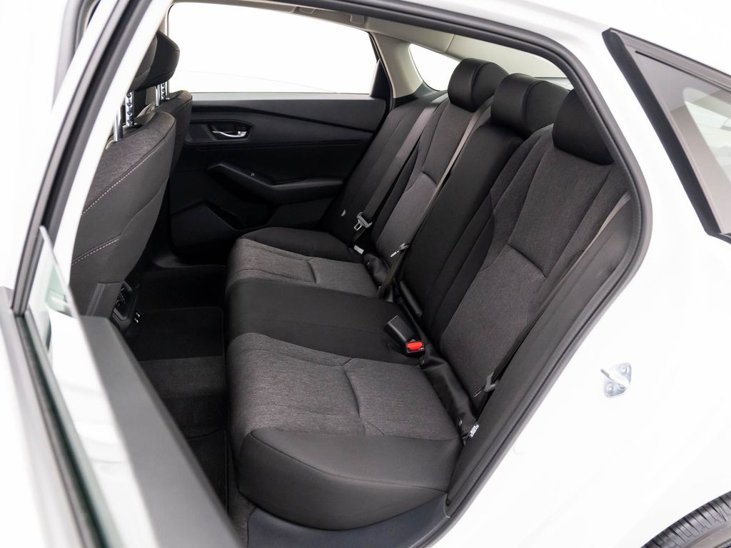 2025 Honda Accord 1.5T SE photo 13