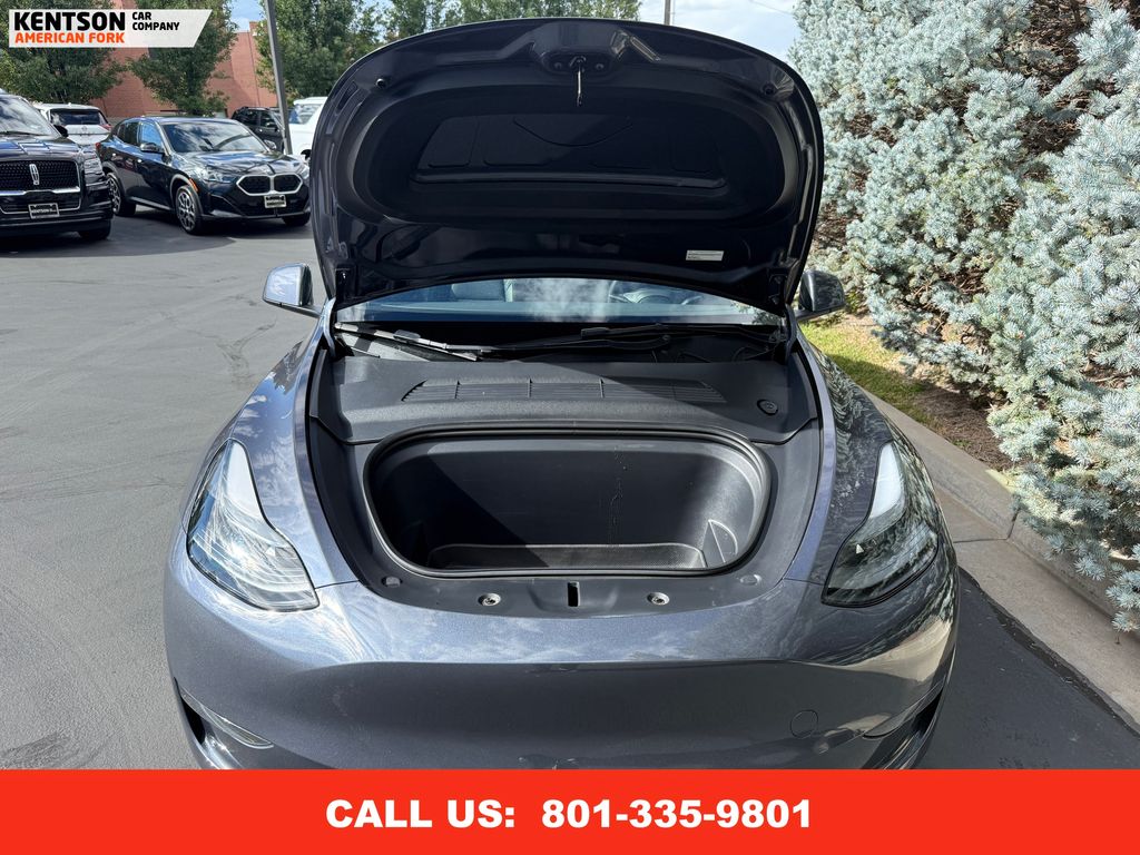 2023 Tesla Model Y Long Range photo 29