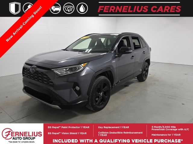 2019 Toyota RAV4 Hybrid XSE photo 3