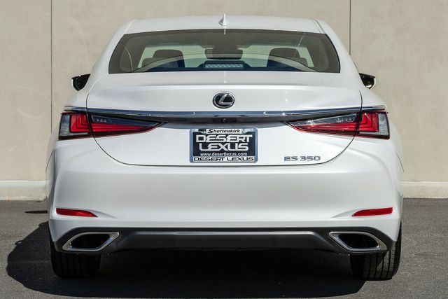 2025 Lexus ES 350 photo 4