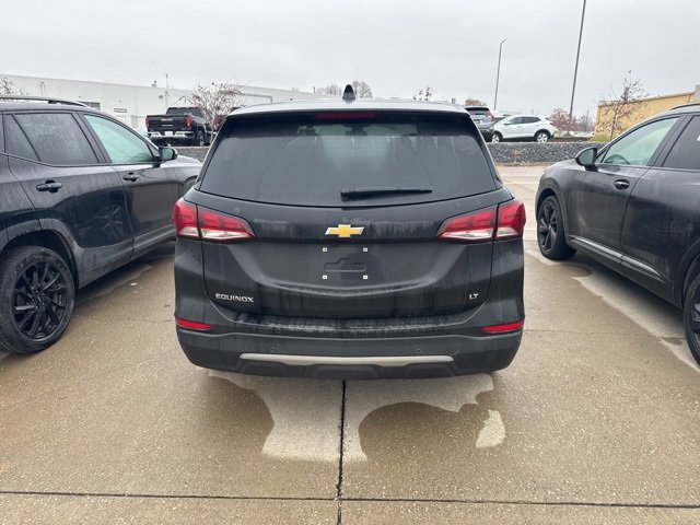 2024 Chevrolet Equinox LT photo 4