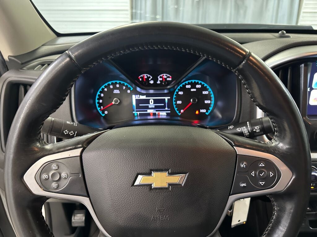 2017 Chevrolet Colorado ZR2 photo 3