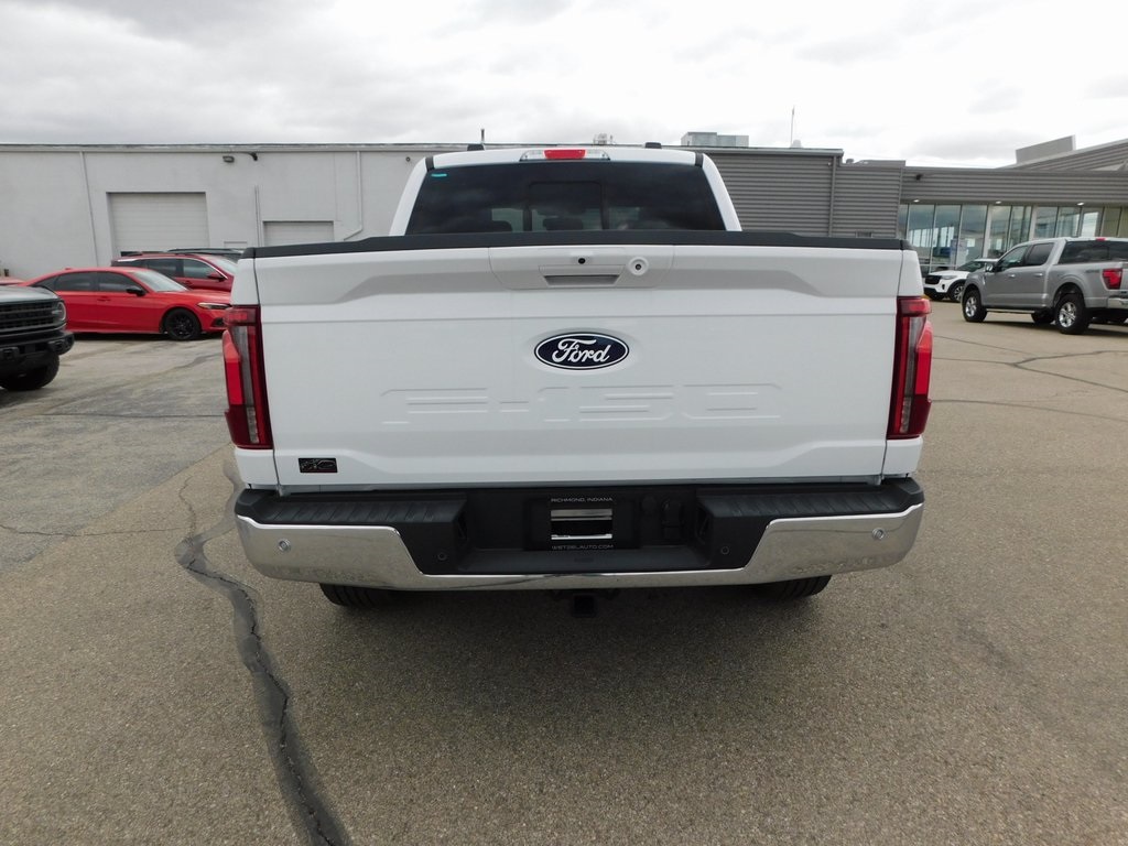 2025 Ford F-150 Lariat photo 4
