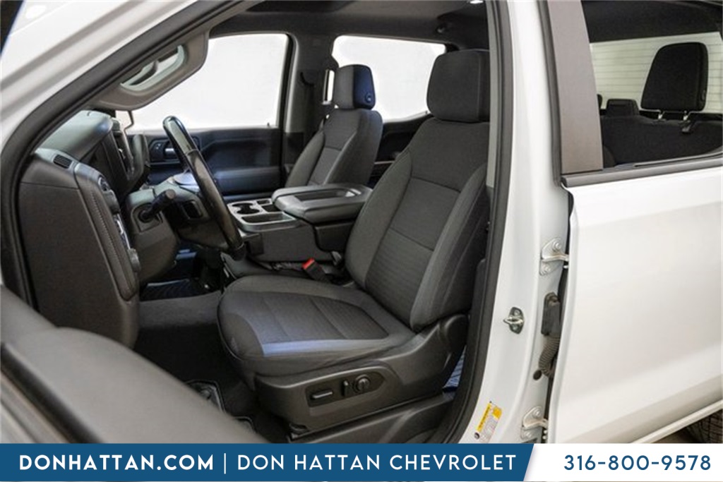 2020 Chevrolet Silverado 1500 RST photo 4