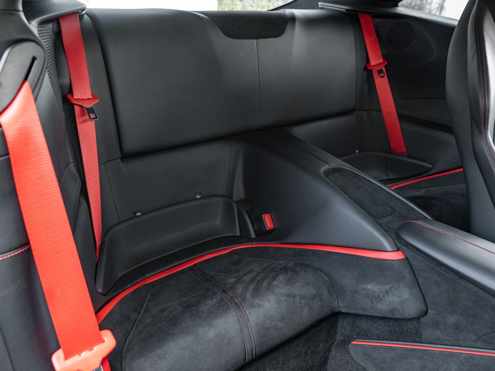 2023 Ferrari Roma photo 32