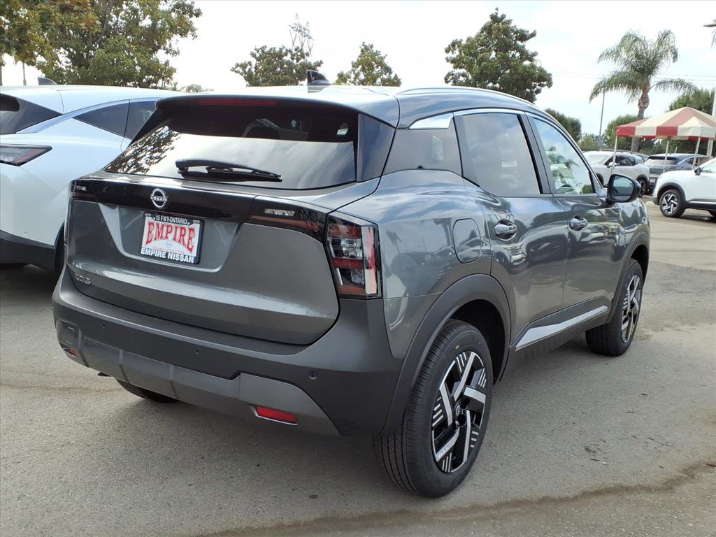 2026 Nissan Kicks SV photo 3