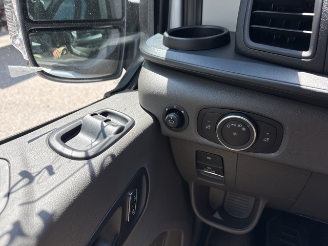 2025 Ford Transit Cargo Van photo 17