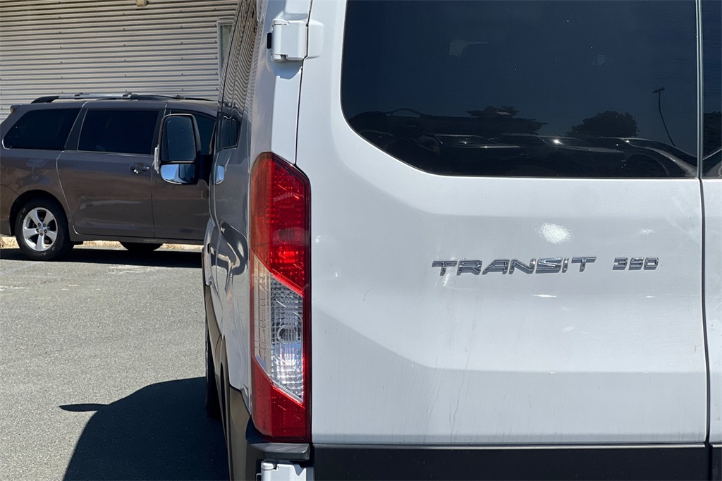 2021 Ford Transit Passenger XL photo 10