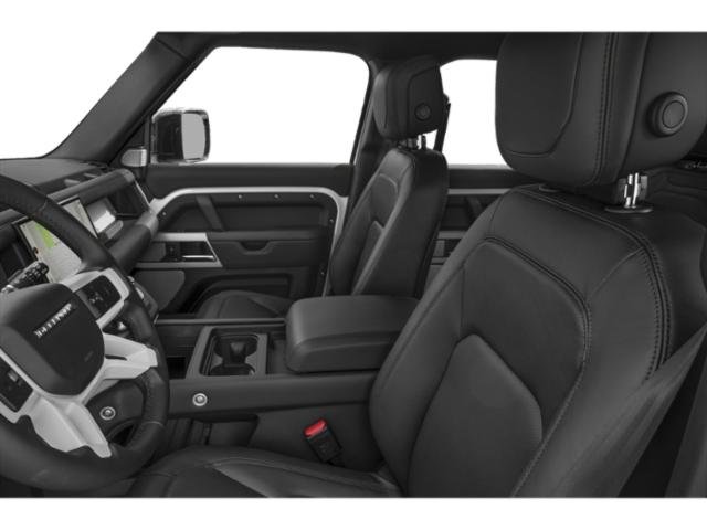 2025 Land Rover Defender 130 V8 photo 12