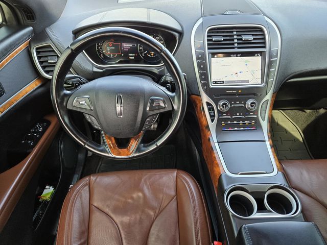 2016 Lincoln MKX Reserve photo 3
