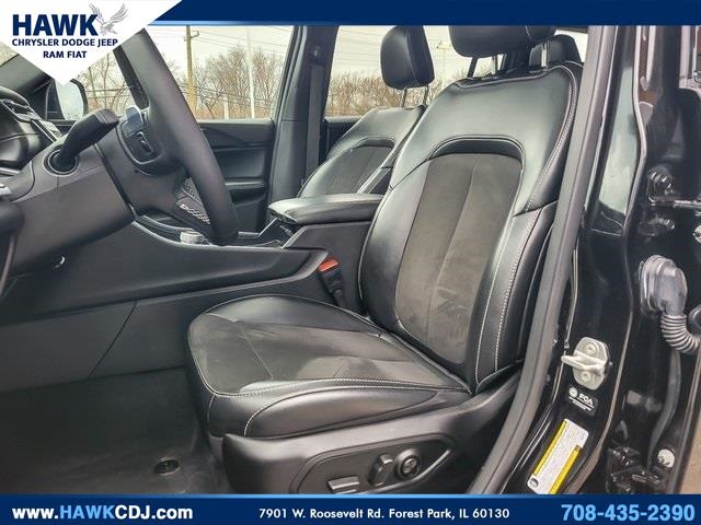 2025 JEEP GRAND CHEROKEE L - Image 8