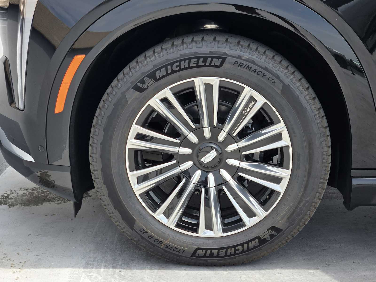 2026 Cadillac Escalade IQ Luxury photo 4