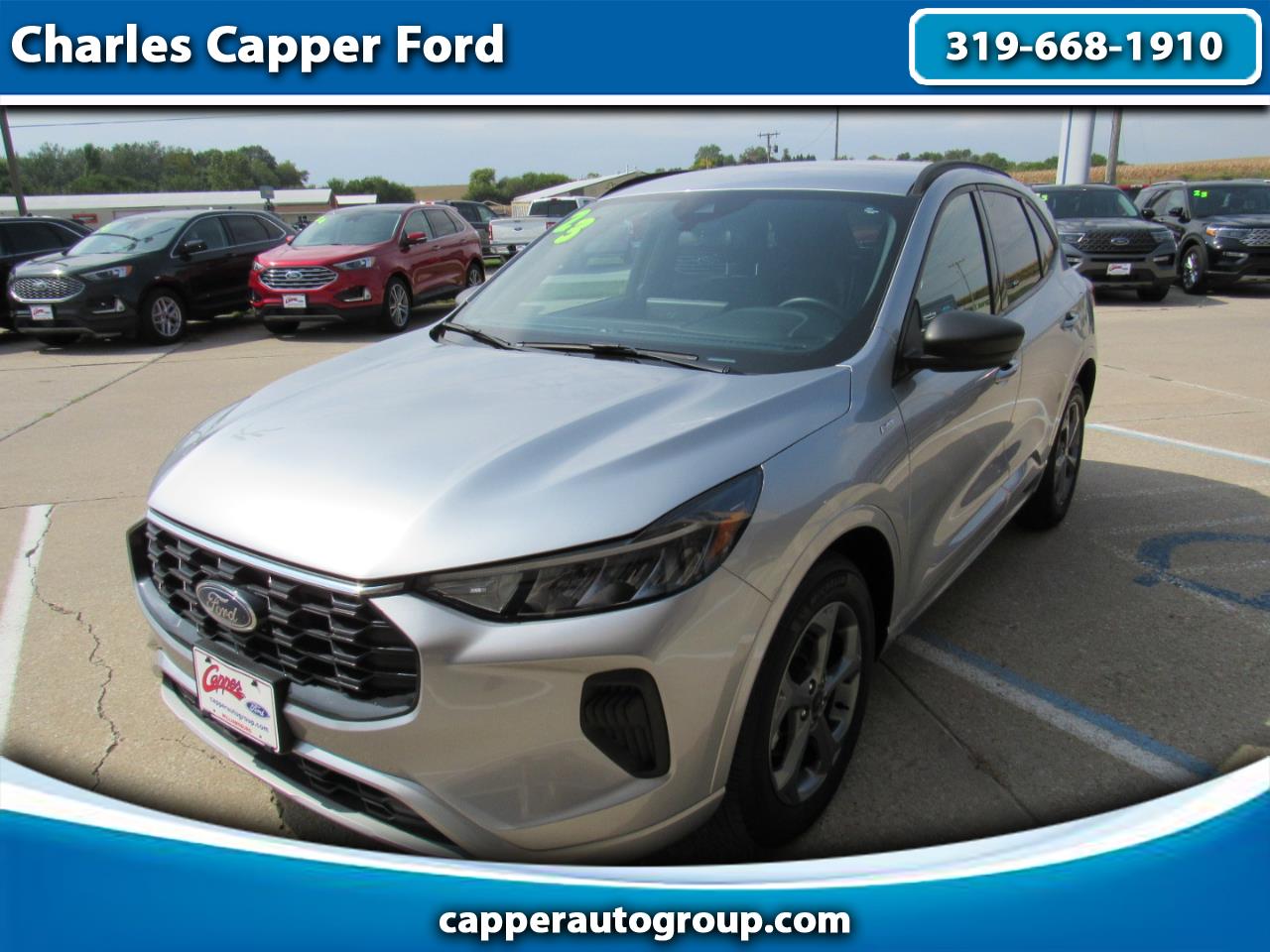 2023 Ford Escape ST-Line's photo