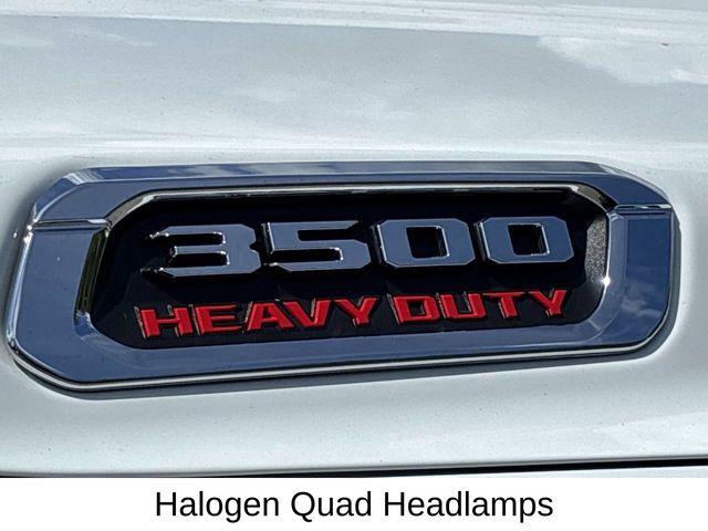 2022 Ram 3500 Tradesman photo 9