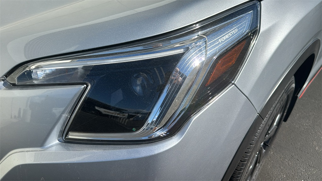 2022 Subaru Forester Sport photo 4