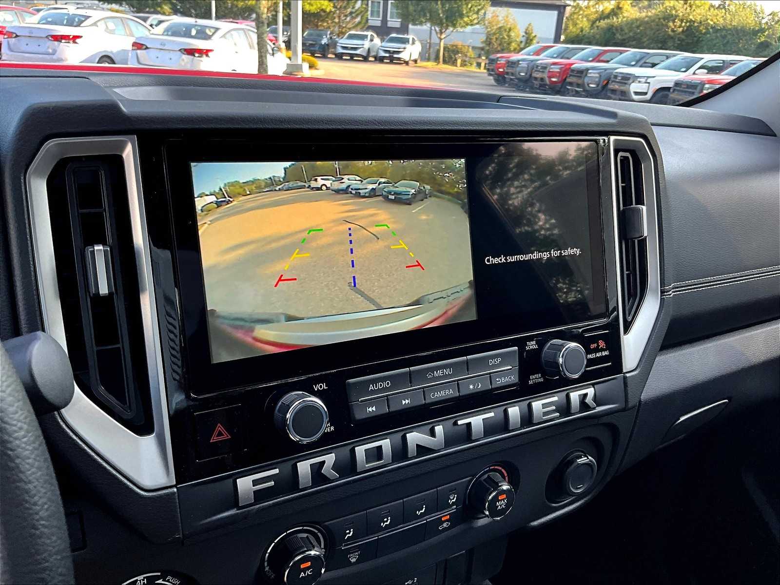 2025 Nissan Frontier SV photo 19