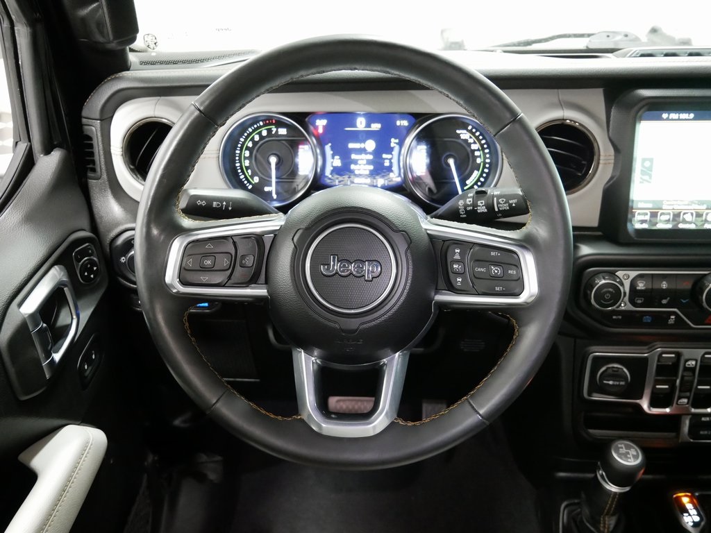 2022 Jeep Wrangler Unlimited Sahara High Altitude 4xe photo 13