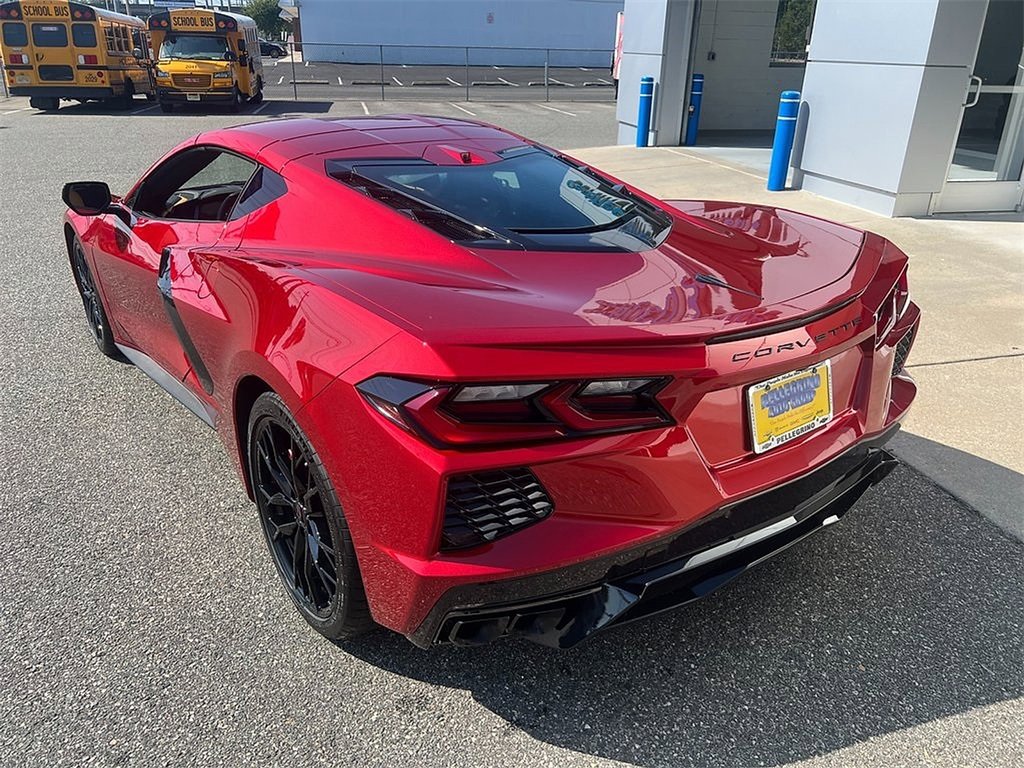 2026 Chevrolet Corvette Stingray 2LT photo 5