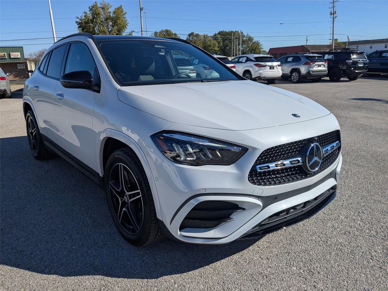 2024 Mercedes Benz GLA 250 photo 3