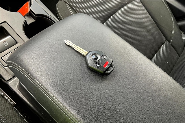 2018 Subaru Outback 2.5i Premium photo 12