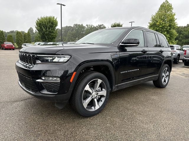 2023 Jeep Grand Cherokee 4xe's photo